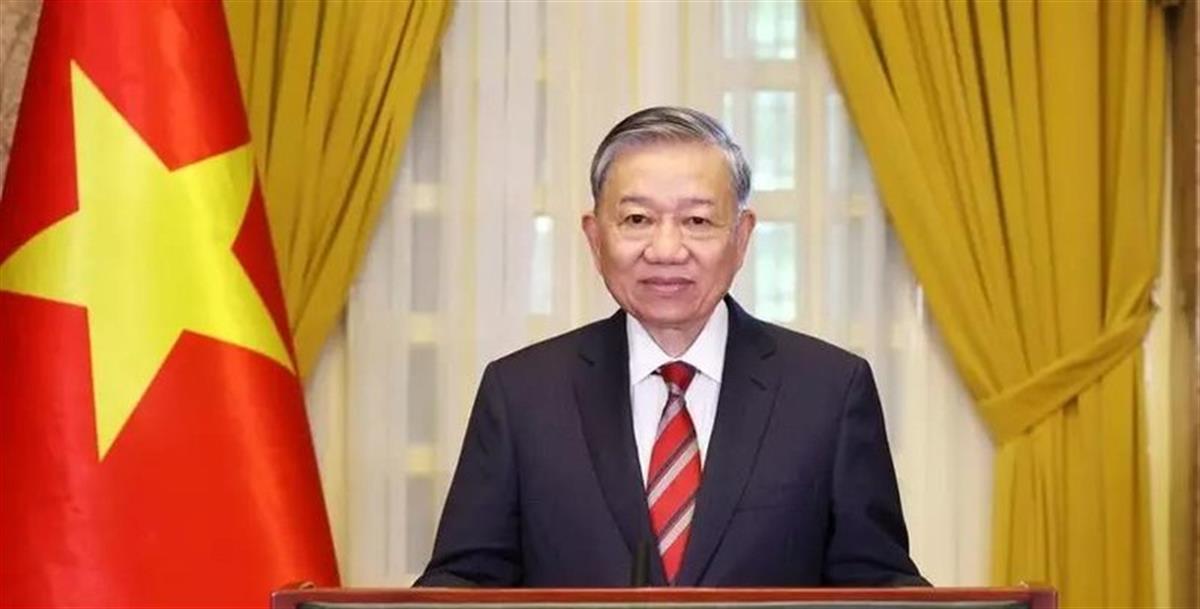 Promoting Party characteristics in building socialist rule-of-law state: Top leader