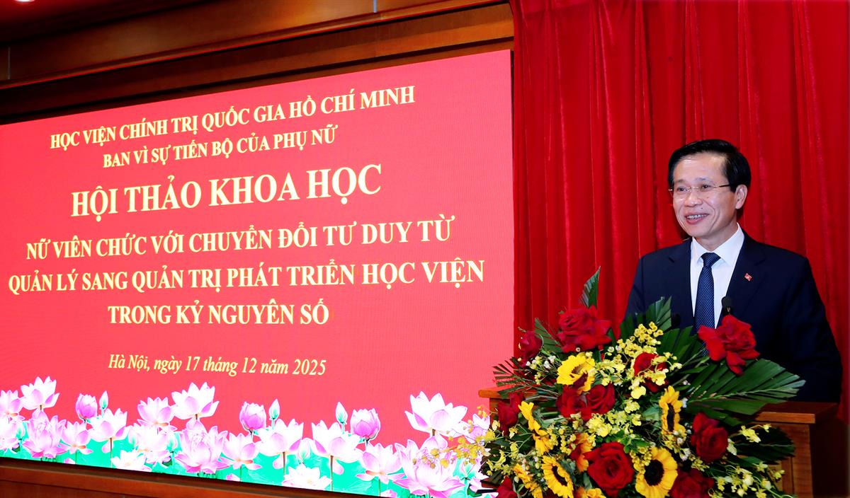 Hội thảo khoa học “Nữ viên chức với chuyển đổi tư duy từ quản lý sang quản trị phát triển Học viện trong kỷ nguyên số”